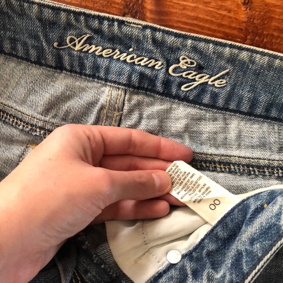 American Eagle Shorts - Picture 2 of 3
